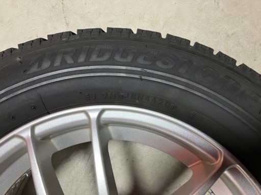 195/65R15バリ山スタッドレスタイヤ付きホイール4本　プリウス等　ランクB