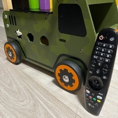 手押し車 赤ちゃん 木のおもちゃ 乗り物 乗用玩具 I'm TOY アイムトイ ウォーカー＆ライド アーミートラック IM-87850の画像