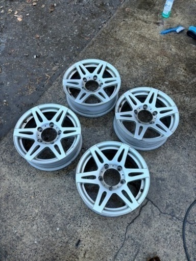 ホイール4本セット　ブリヂストン　LIUFENG ジムニー等に