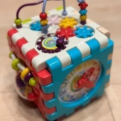 UQTOO 赤ちゃん 幼児 おもちゃ 知育玩具 立体 アクティビ...