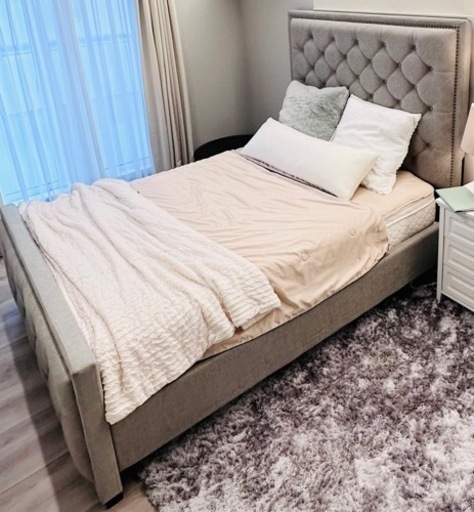 ベッドクイーン（アメリカンサイズ）　ハイバック　欧風家具