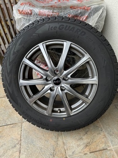 日産エクストレイル　スタッドレスタイヤホイール付き