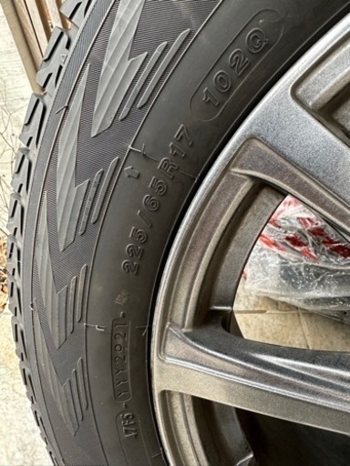 日産エクストレイル　スタッドレスタイヤホイール付き