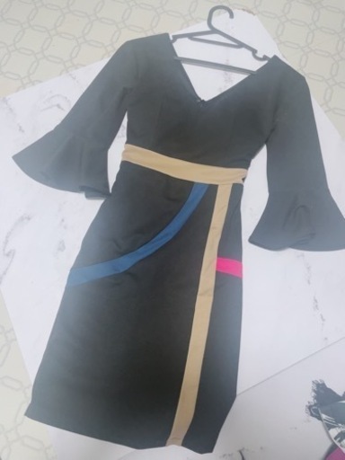 美シルエット韓国ドレス