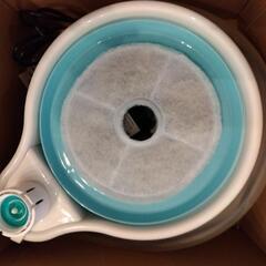 ★未使用★アクアサーバー犬用　循環式給水マシンの画像