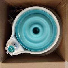 ★未使用★アクアサーバー犬用　循環式給水マシンの画像