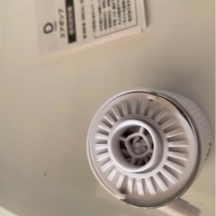 【ジャンク品】レア物 エアーポンプ キャンプ 電動 空気入れ 超軽量の画像