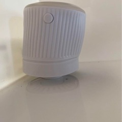 【ジャンク品】レア物 エアーポンプ キャンプ 電動 空気入れ 超軽量の画像