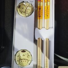 化粧品入れ　箸セットの画像