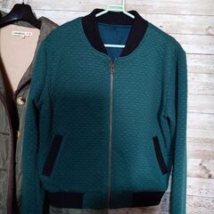 ジャケット②カーディガン①セットの画像