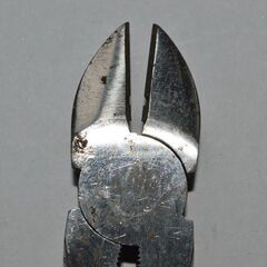 中古工具　キリ、ドライバー、ニッパーの画像
