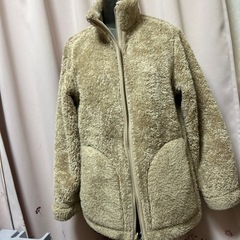 ユニクロ　レディース　XL リバーシブル　モコモコの画像