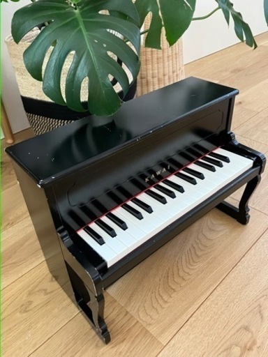 カワイ KAWAI アップライトピアノ ブラック 黒