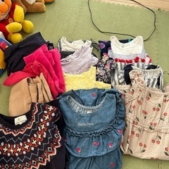 女の子の可愛いお洋服引き取って下さい！