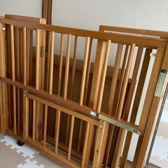 ベビーベッド　ミニ