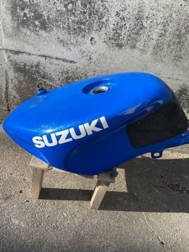 RGV250ガンマ(VJ21A)のガソリンタンク