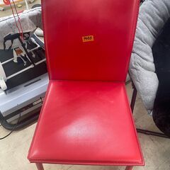 リサイクルショップどりーむ荒田店 No9488 椅子　チェア　ダイニングチェア　赤　破れありの画像