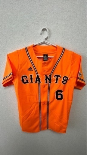 3月5日で出品打ち切ります【値下げしました】ジャイアンツ　６ 坂本選手　橙魂レプリカユニ