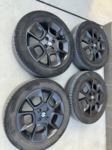 クロスビー　純正タイヤホイール