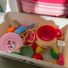 キティちゃんのおままごとキッチンの画像