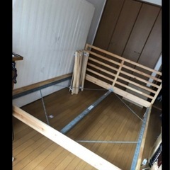 IKEA ベッドフレームの画像