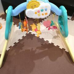 タカラトミー くまのプーさん 選べる回転6WAY ジムにへんしんメリー の画像