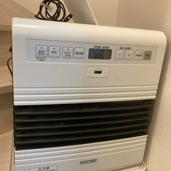 受け渡し予定者決定2015年製 石油ファンヒーター DAINIC...
