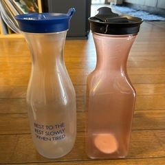 約1ℓ 容器２つ