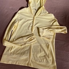 UNIQLO黄色パーカーL レディース