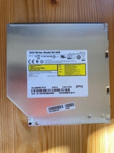 内蔵DVDドライブ（DVD Writer MODEL SU-208）