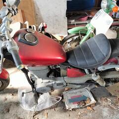 【SUZUKI】サベージ400　不動　レストアベースの画像