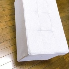 38×77×h35 座れるケースの画像