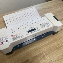 【お話し中】ラミネーター　中古　A4サイズ　アイリスオーヤマ