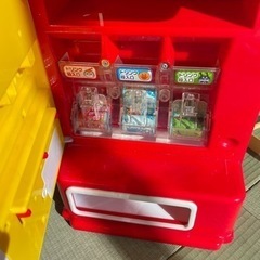 アンパンマンの自販機の画像