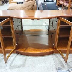 karimoku｜カリモク家具｜背面ミラー｜照明付｜サイドボードの画像