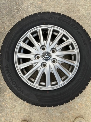 スタッドレス　ノア　ヴォクシー　195/65/15