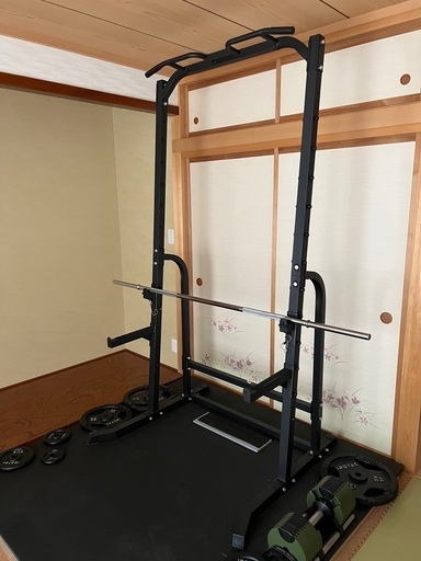 【自宅ですぐトレーニングができます！】ハーフラック＋バーベルプレート110kg（シャフト付き）＋アジャスタブルベンチ＋マット一式