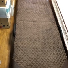 折りたたみシングルベッド