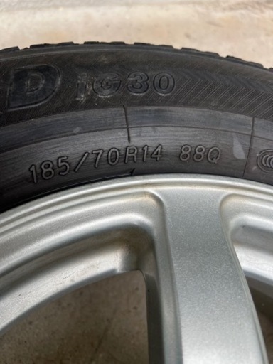 ４本セット◆185/70R14◆ホイール付きタイヤ ◆ 冬用　雪道安心 ◆フリード他