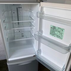 【Panasonic】 パナソニック ノンフロン冷凍冷蔵庫 容量168L 冷凍室44L 冷蔵庫124L NR-B178W-S 2015年製の画像