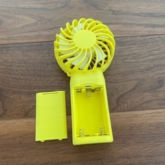 扇風機　モバイル　乾電池式の画像