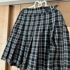 服/ファッション スカート