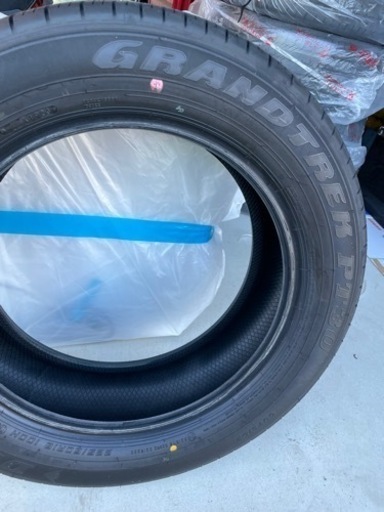 ハリアー新車外し23年製純正タイヤ225/60R18  4本
