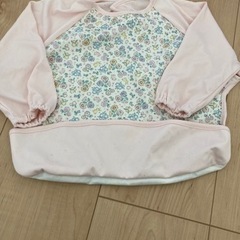 取引中　お食事エプロン　80-90サイズ　ほぼ未使用品　100円の画像