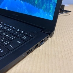 8世代i5 東芝 ダイナブック 13.6インチの画像
