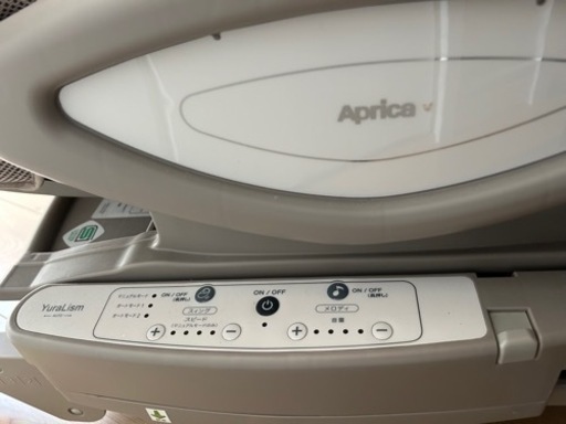 Aprica 電動バウンサー　ユラリズムオート