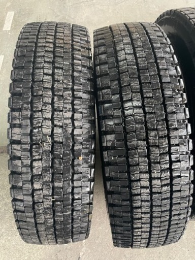 石川県225/80r17.5LTスタッドレス2022年6本