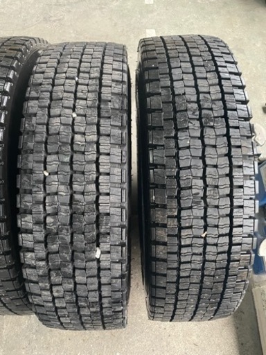石川県225/80r17.5LTスタッドレス2022年6本