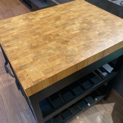 食器棚、キッチン収納 IKEA VADHOLMA