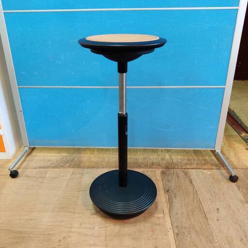 【愛品倶楽部柏店】在庫1点！Wilkhahn Stitz ハーフシーティングチェア コルク座面